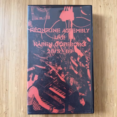 FRONT LINE ASSEMBLY Live Kåren Göteborg 28/5 1989 (EX) VHS