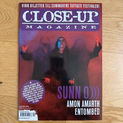 CLOSE-UP #217 2019 (NM) MAGAZINE