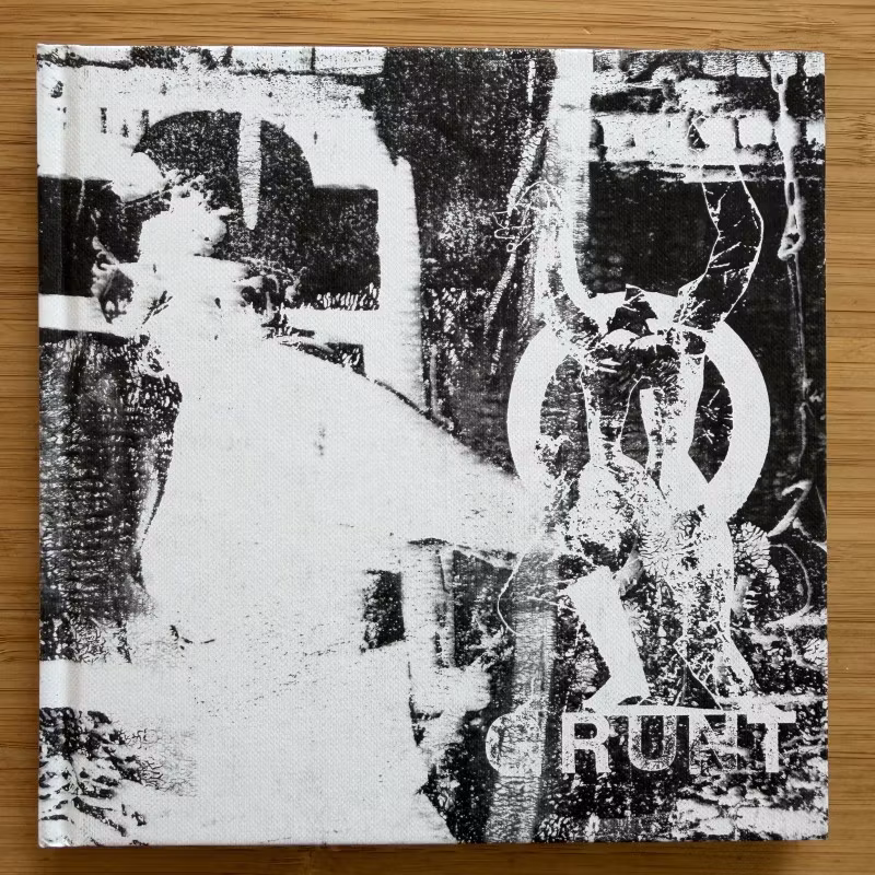 GRUNT Kiveen Ikuistettu (Freak Animal - Finland original) (NM) CD+BOOK