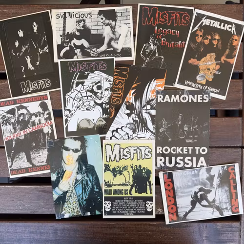 MISFITS, RAMONES, DEAD KENNEDYS, METALLICA, THE CLASH, SID VICIOUS (G-VG+) POSTCARDS