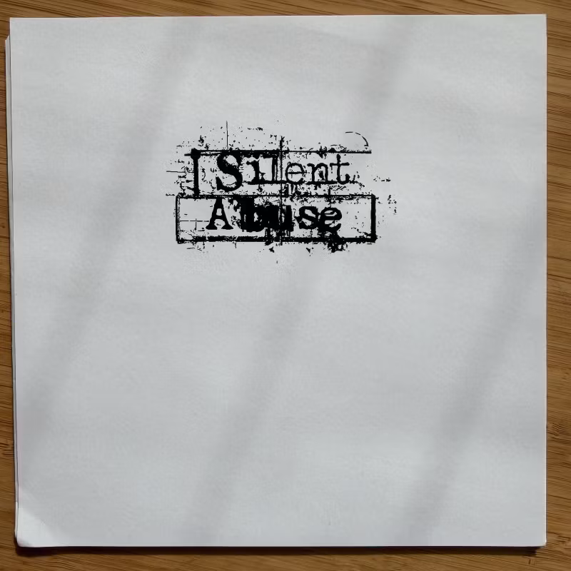 SILENT ABUSE Epäsikiö / Narttu (baseborn - Finland original) (EX/NM) 7"