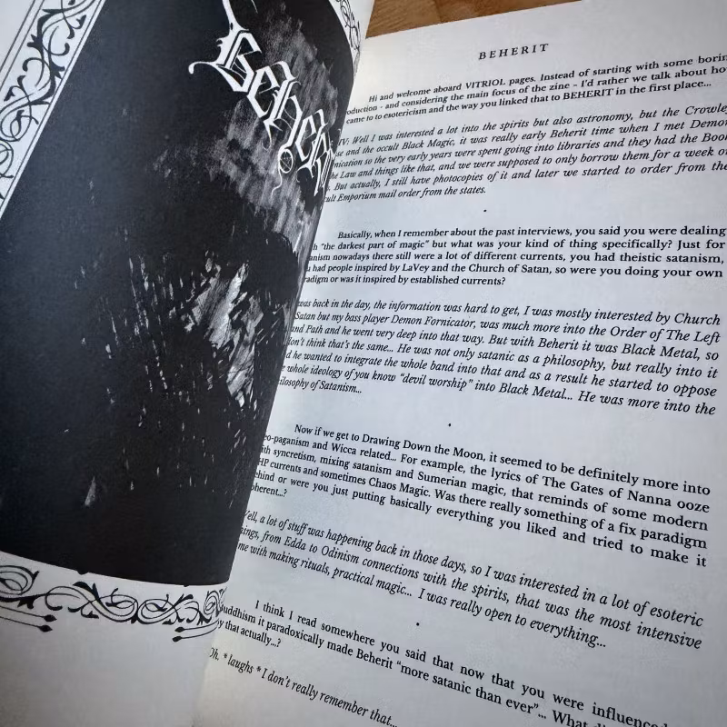 V.I.T.R.I.O.L ZINE #III (EX) BOOK
