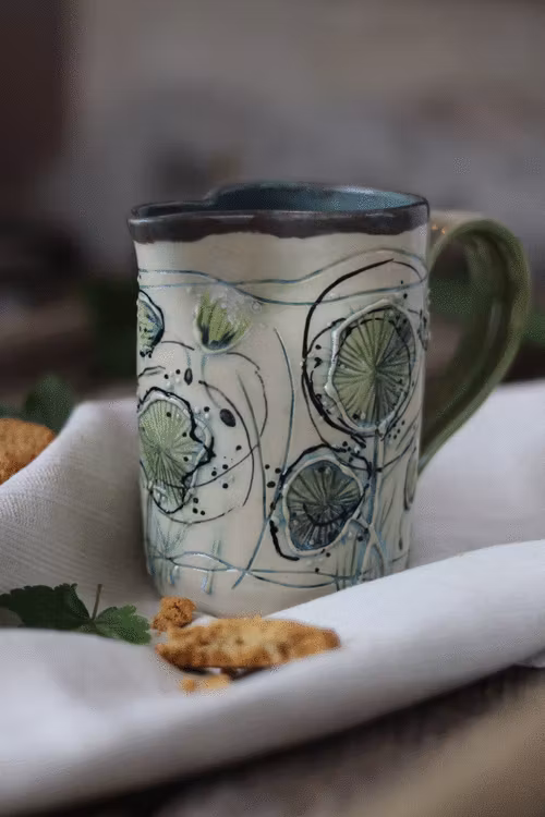 Handgjord keramik i stengods, handgjord kanna, drejad keramikkanna, drejad tillbringare, vattenkanna, saftkanna, kanna webshop, tillbringare webshop, webshop