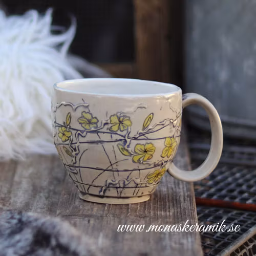 handgjord keramik i stengods, temugg webshop, mönstrad temugg webshop, reliefmönster, mönster skapade på frihand, keramik webshop, te webshop, temugg,