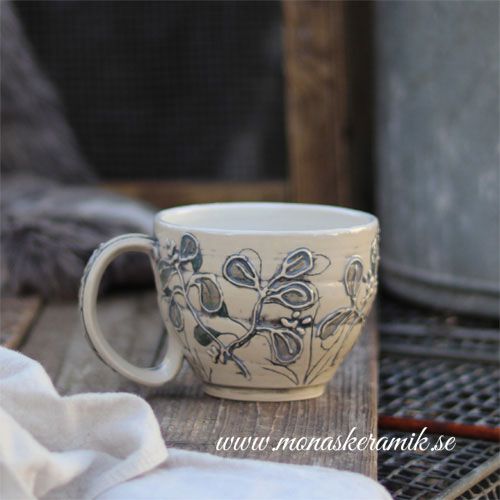 handgjord keramik i stengods, temugg webshop, mönstrad temugg webshop, reliefmönster, mönster skapade på frihand, keramik webshop, te webshop, temugg,