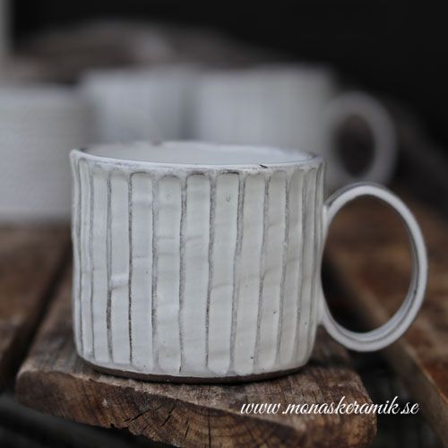 keramikkurs, skapa med lera, lär dig grunderna i drejning, tvålkoppar, tvålkoppar keramik, fat, fat i keramik, drejade skålar, temugg i keramik, temuggar, kaffekoppar