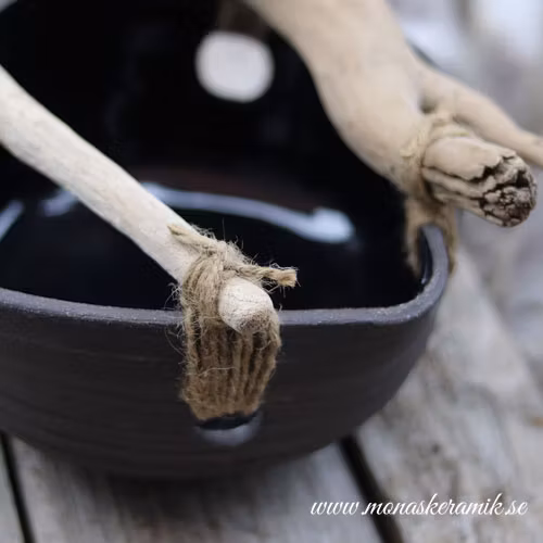 Hav och sand - Skål med drivved och hampasnöre