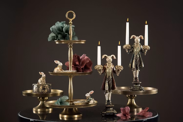 Påskfjädrar mörkrosa