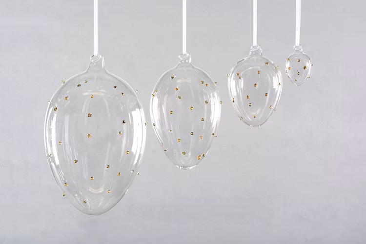 Påskägg i glas med guldprickar