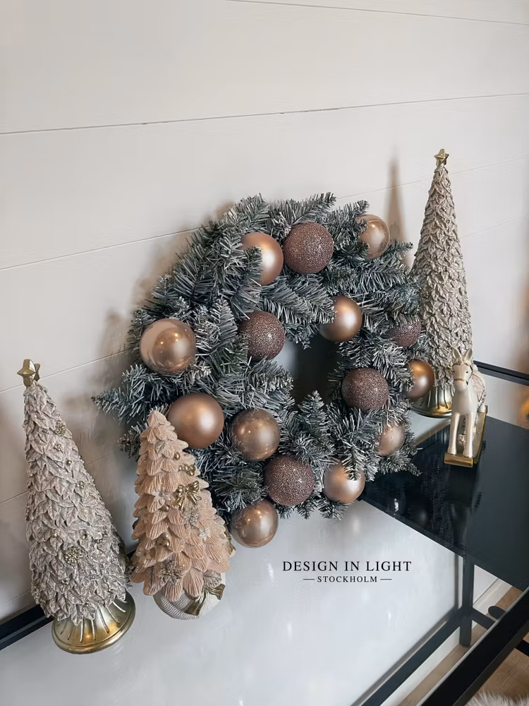 Julgran med belysning H29