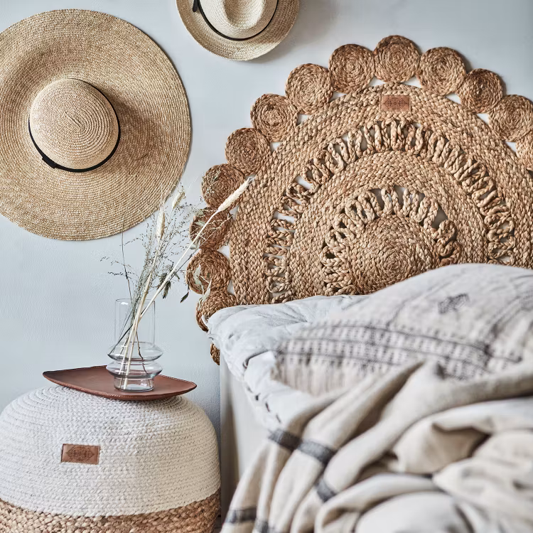 Sittpuff JUNI, Natur/elfenben