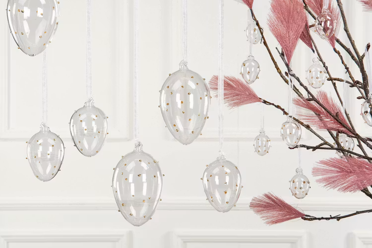 Påskägg i glas med guldprickar