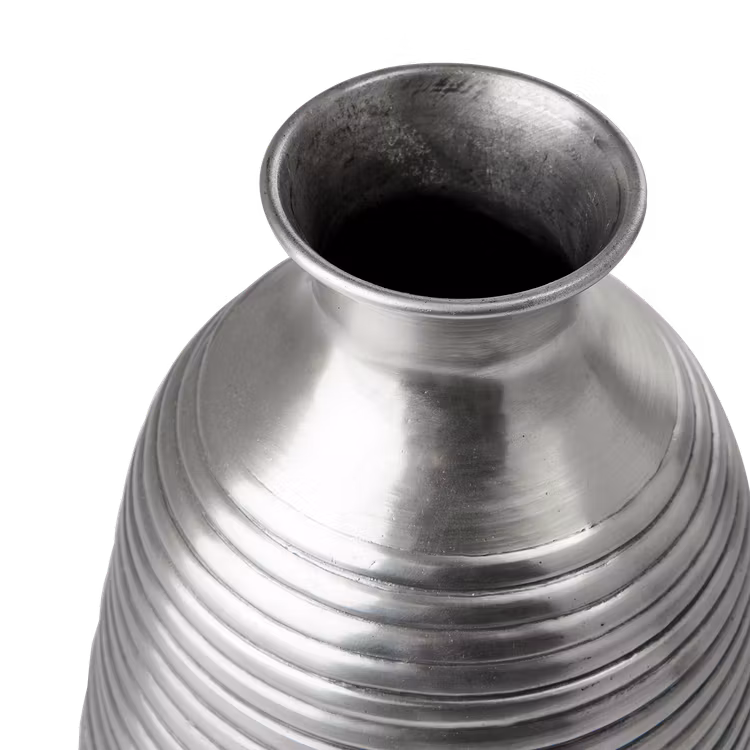 Vas ELDORADO, Silverfärgad