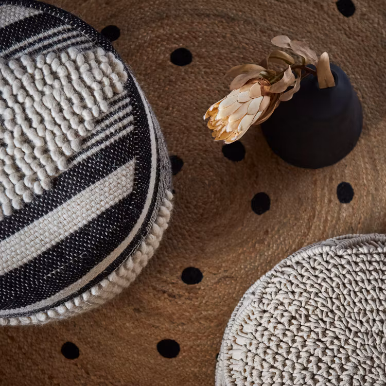 Sittpuff JUNI, Elfenben