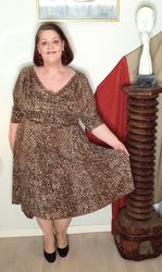 Brun Leopardmönstrad klänning