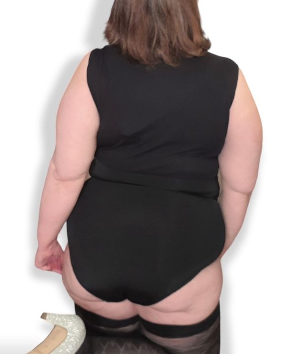 Formande body med polokrage