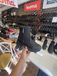 Eskimo Dubbkänga med brodd i klacken