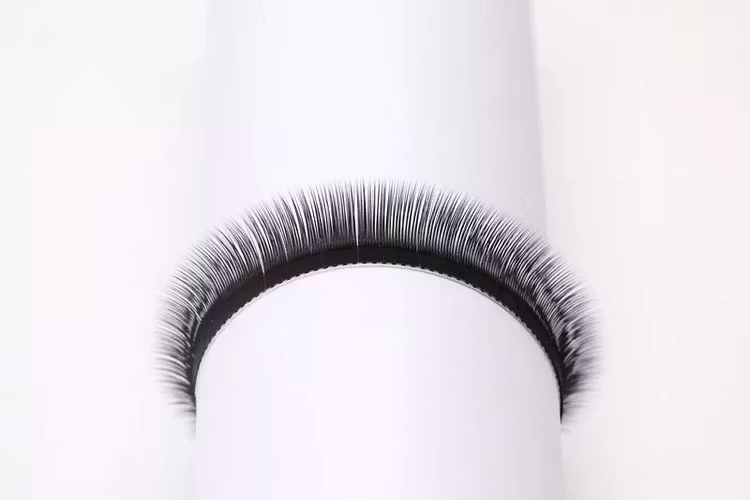 Premium silk lashes 0.07 M curl mix 8-14 mm
