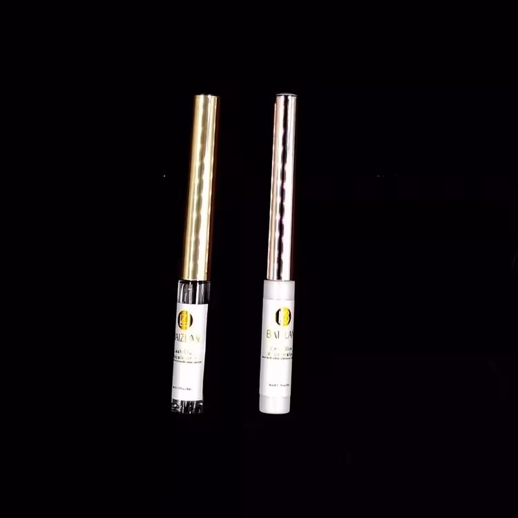 Lash glue accelerator
