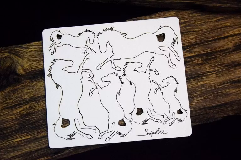 Snipart Chipboard - 34726 Amazone’s Dream – Trot horses
