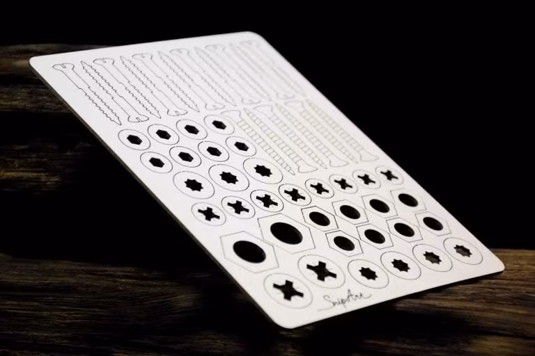 Snipart Chipboard - 23311 Industrial Factory – Screws and nails