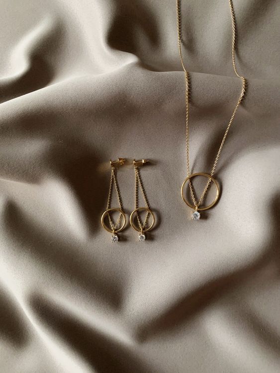 Le Ballon Necklace Gold