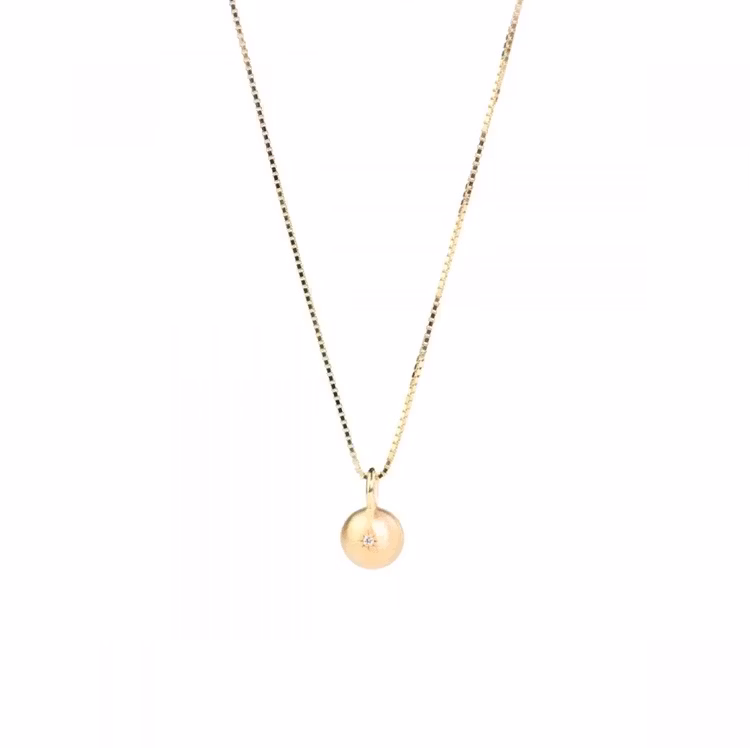 Sparkling Globe Necklace Gold