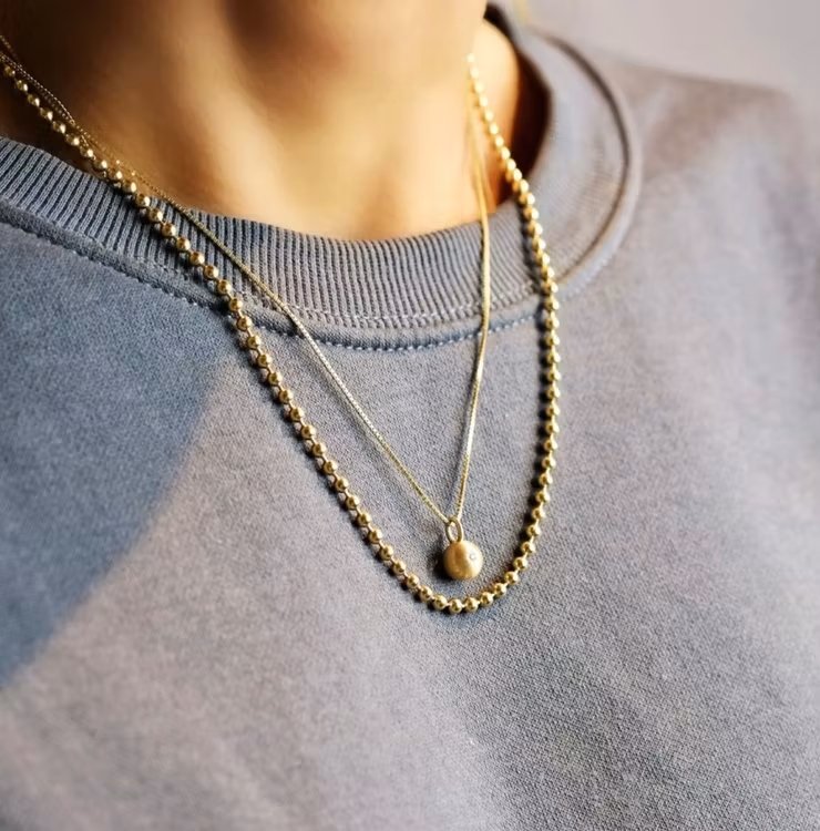 Sparkling Globe Necklace Gold