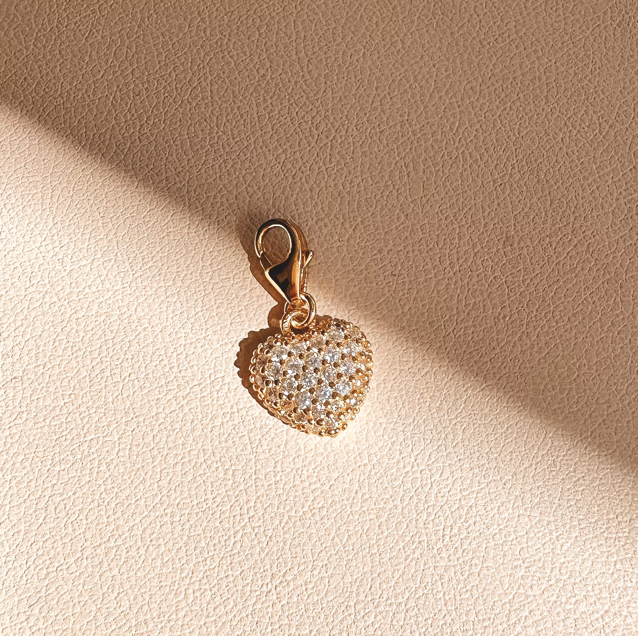 Chérie Charm Gold