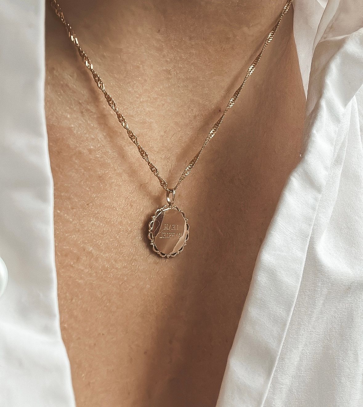 Claire Name Coin Gold