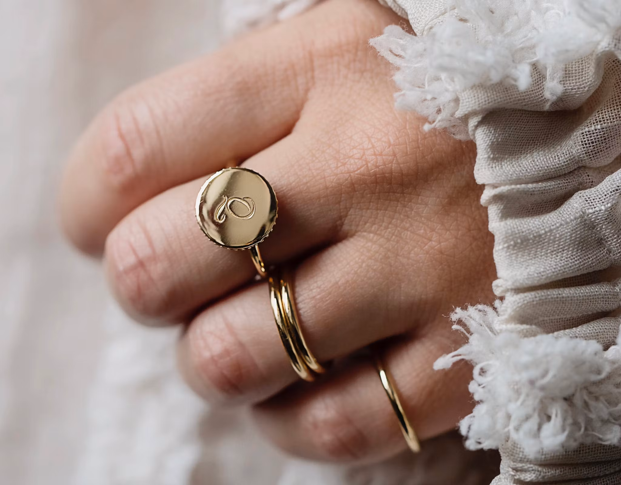 Julie Ring Gold