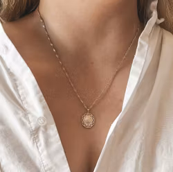Mother Mary Necklace Gold