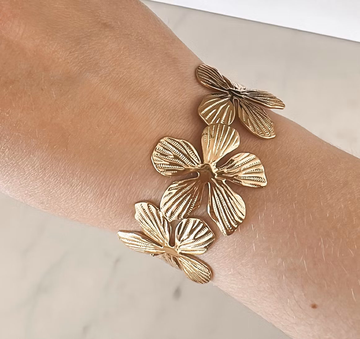 Fleur Bangle Gold PVD
