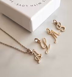 Letter L Pendant Gold