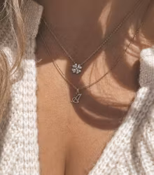 Clover cz Necklace Gold