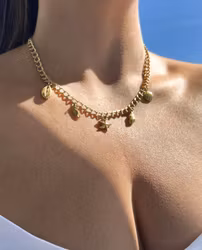 Riviera Charm Necklace Gold