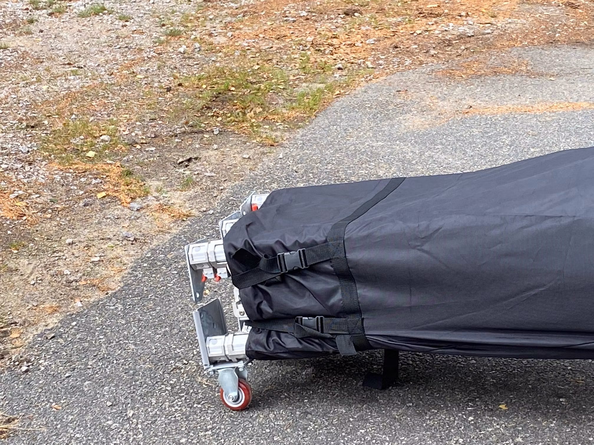 Popup Tält - 4x8 m - Stativ 52 mm med vit takduk