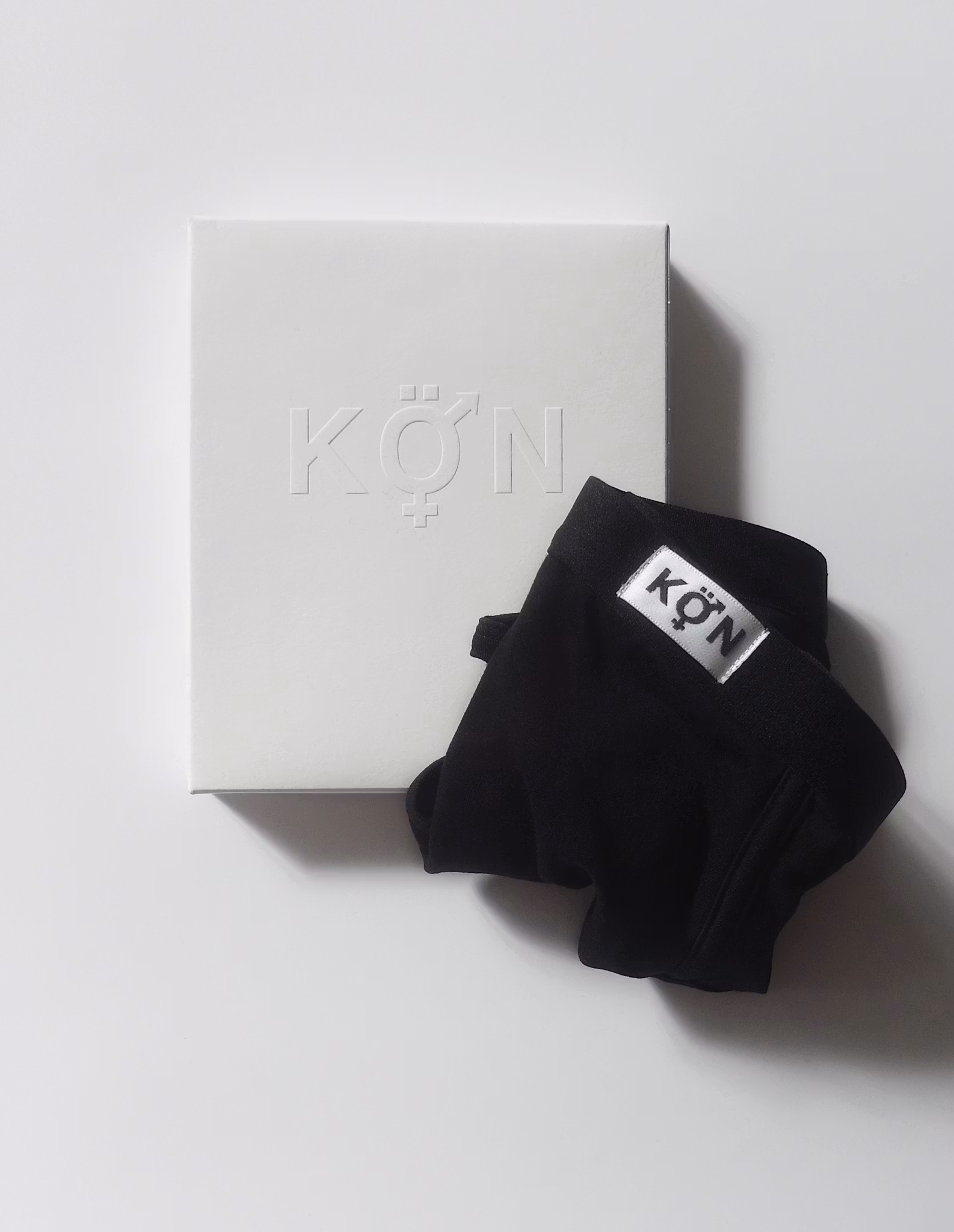 BRIEF BLACK