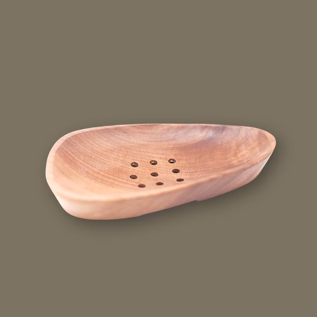 Tvålfat i trä – för fast tvål och naturlig badrumsstil