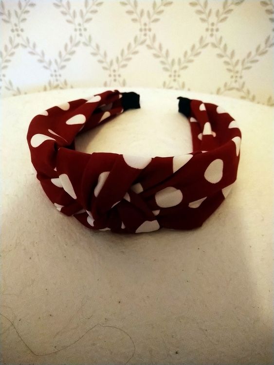 Diadem polka dot