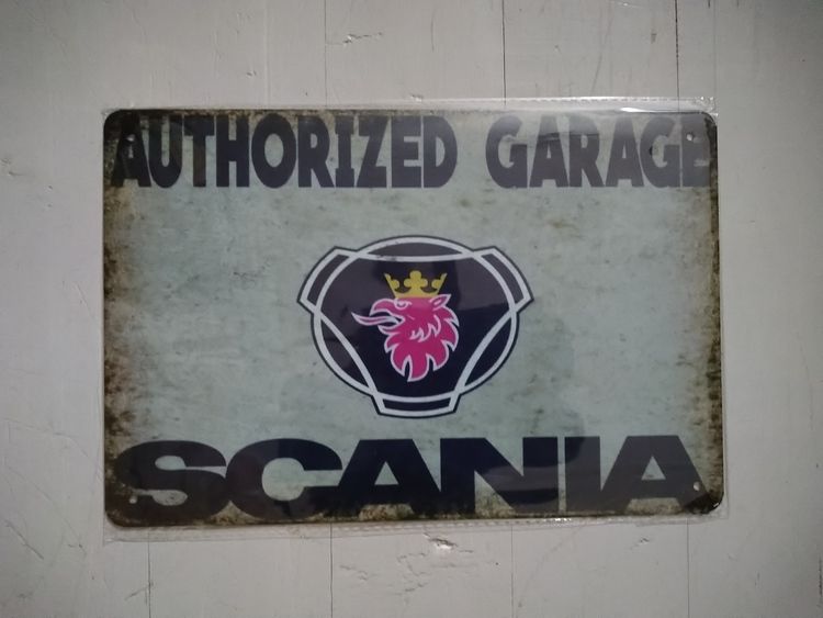 Plåtskylt Scania