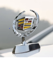 Huvuggla Cadillac
