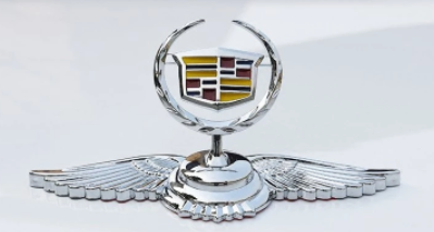 Huvuggla Cadillac