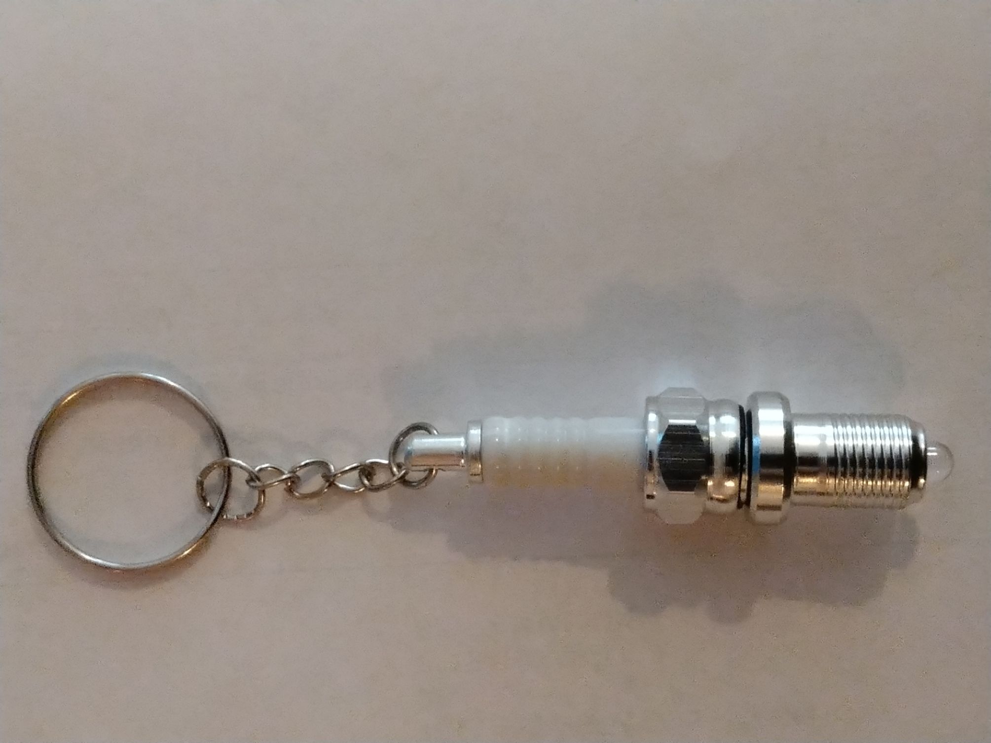 Tändstift Nyckelring/ficklampa