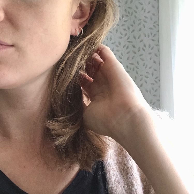 PYTTE ÖRHÄNGEN