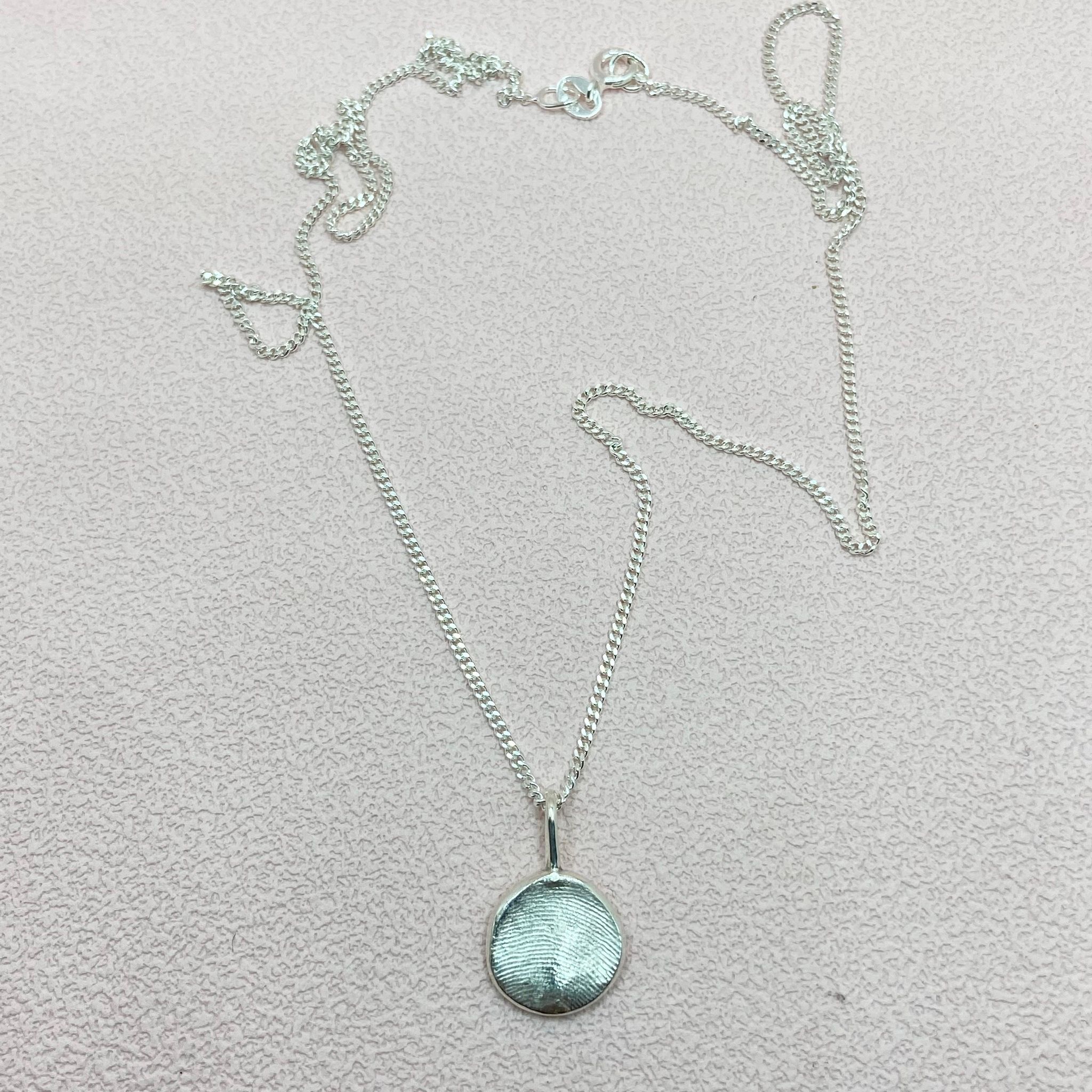 KIT: FINGERAVTRYCK HALSBAND