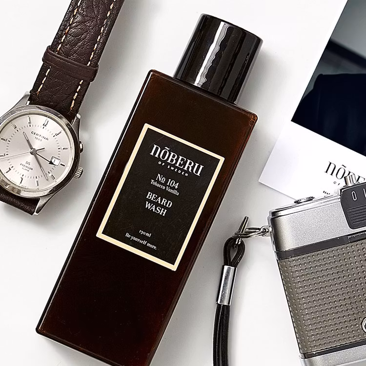 Nõberu of Sweden Beard Conditioner Tobacco Vanilla, skäggbalsam som gör skägget mjukt och lätt att reda ut.