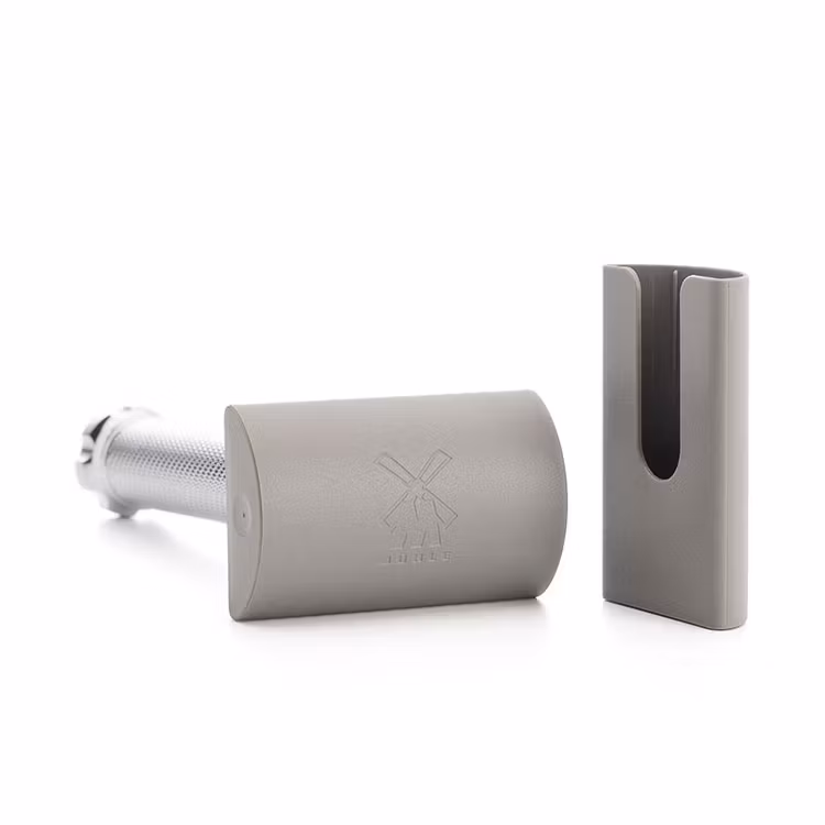 Mühle Blade Guard Rakhyvelskydd, ett smidigt plastskydd som skyddar ditt rakblad och hindrar det från att bli slött.