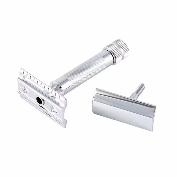 Merkur Säkerhetshyvel 34C, tvådelad design för enklare bladbyte.