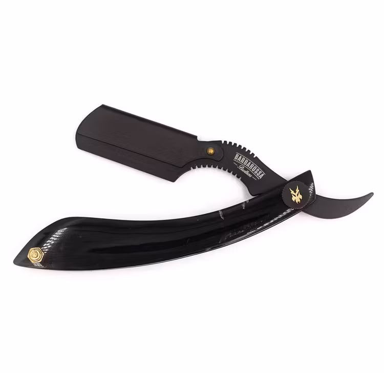 Barbarossa Brothers The Cutlass Buffalo Horn, en bästsäljande rakbladskniv  med handtag av buffelhorn.